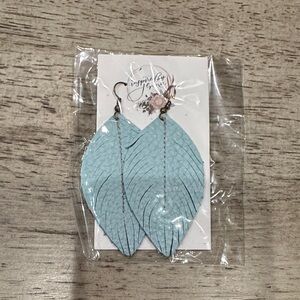 Chic Light Blue Leaf Earrings full leather and brand new